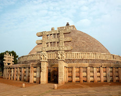 192. Great Stupa at Sanchi 192. Great Stupa at Sanchi