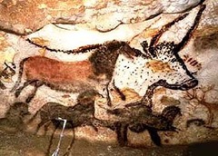 2. Great Hall of the Bulls 2. Great Hall of the Bulls