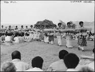 223. Presentation of Fijian mats and tapa cloths to Queen Elizabeth II 223. Presentation of Fijian mats and tapa cloths to Queen Elizabeth II