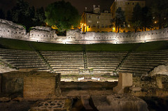 Amphitheater - Amphitheater -