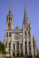 Chartres Cathedral
Chartres, France. Gothic Europe. Orignal construction. c. 1145-1115 C.E.; reconstructed c. 1194-1220 C.E. Limestone, stained glass
The Chartres Cathedral is probably the finest example of French Gothic architecture and said by some to be the most beautiful cathedral in France. The Chartres Cathedral is a milestone in the development of Western architecture because it employs all the structural elements of the new Gothic architecture: the pointed arch; the rib-and-panel vault; and, most significantly, the flying buttress. Chartres Cathedral
Chartres, France. Gothic Europe. Orignal construction. c. 1145-1115 C.E.; reconstructed c. 1194-1220 C.E. Limestone, stained glass
The Chartres Cathedral is probably the finest example of French Gothic architecture and said by some to be the most beautiful cathedral in France. The Chartres Cathedral is a milestone in the development of Western architecture because it employs all the structural elements of the new Gothic architecture: the pointed arch; the rib-and-panel vault; and, most significantly, the flying buttress.