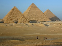 Great Pyramids, c. 2500 B.C.E., Giza Egypt,Egyptian Old Kingdom Art Great Pyramids, c. 2500 B.C.E., Giza Egypt,Egyptian Old Kingdom Art