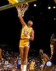 Scored most points in the NBA
NCAA basketball championship
Professional
First NBA championship Scored most points in the NBA
NCAA basketball championship
Professional
First NBA championship