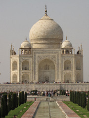 Taj Mahal. Agra, Uttar Pradesh, India. Masons, etc. under the supervision of Ustad Ahmad Lahori, architect. 1632-1653 ce stone masonry Taj Mahal. Agra, Uttar Pradesh, India. Masons, etc. under the supervision of Ustad Ahmad Lahori, architect. 1632-1653 ce stone masonry