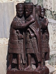 The Tetrarchs,305 CE, poryphyry,Late Imperial Roman The Tetrarchs,305 CE, poryphyry,Late Imperial Roman