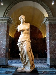 Venus de Milo, c.150-125 BC, marble,Hellenistic Greek Venus de Milo, c.150-125 BC, marble,Hellenistic Greek